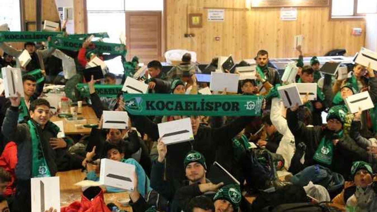Deprem bölgesinden gelen öğrencilere eğitim desteği